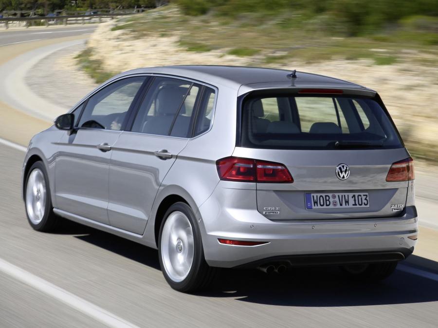  Volkswagen Golf Sportsvan TDI 2014 года  (фото 10 из 36)